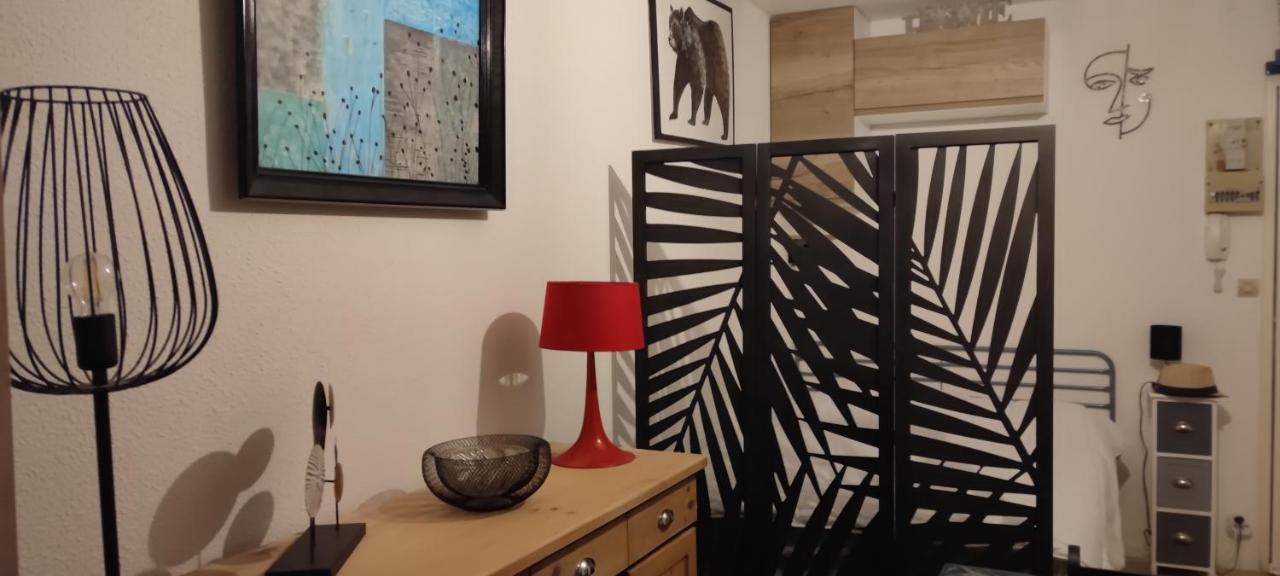 Pour Cure Et Ski Apartment Bagneres-de-Luchon Luaran gambar